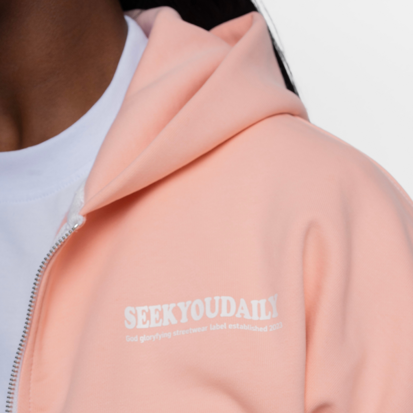 NO FEAR IN LOVE ZIP UP HOODIE - PINK